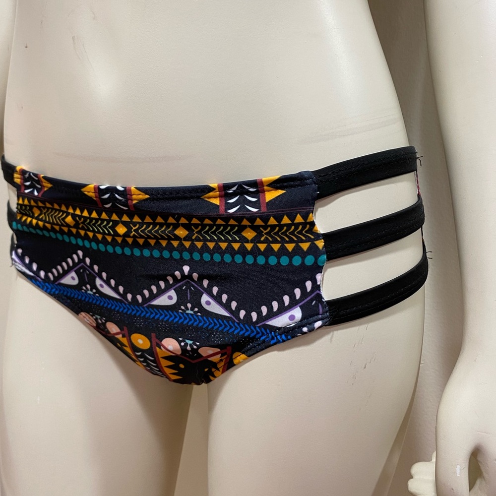 Aztec / Boho Print Two-Piece Bikini Set - Picture 3 of 7